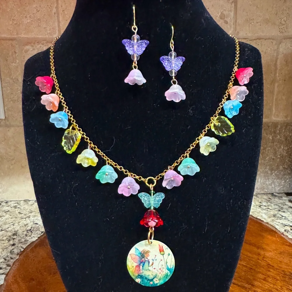 Handmade Fairy Necklace & Earrings - Picture 1 of 6